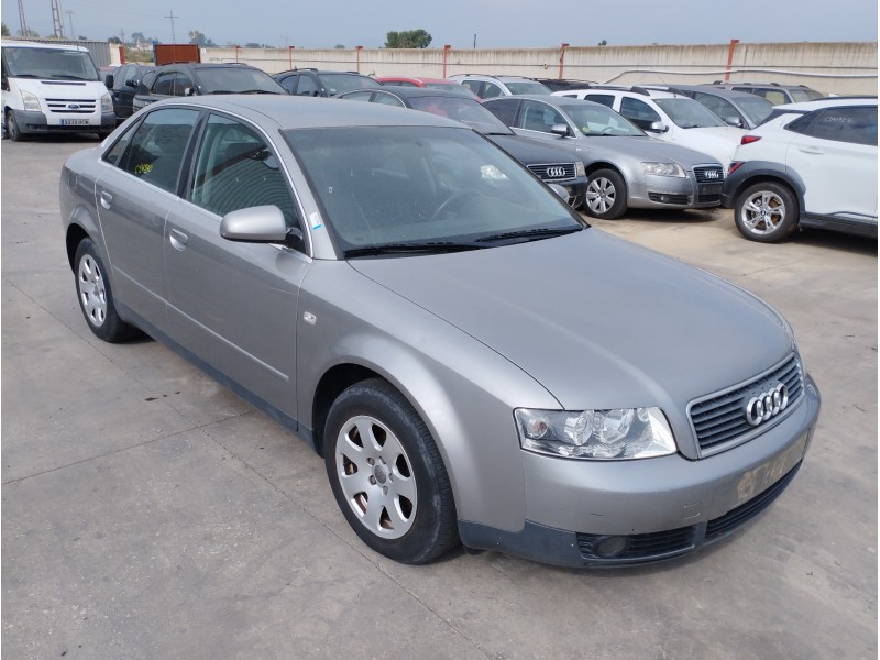 AUDI A4 B7 (8EC)