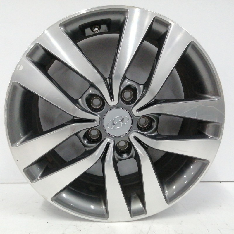 Recambio de llanta para hyundai i30 fastback tecno referencia OEM IAM 52910G4200 6,5JX16H2ET50 5H 5X115