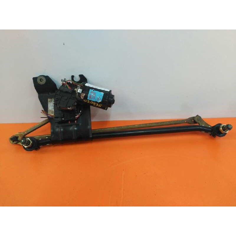 Recambio de motor limpia delantero para dacia logan laureate referencia OEM IAM 64343295  