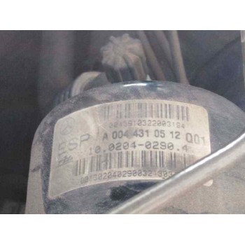 mercedes-benz clase c (w203) berlina del año 2001