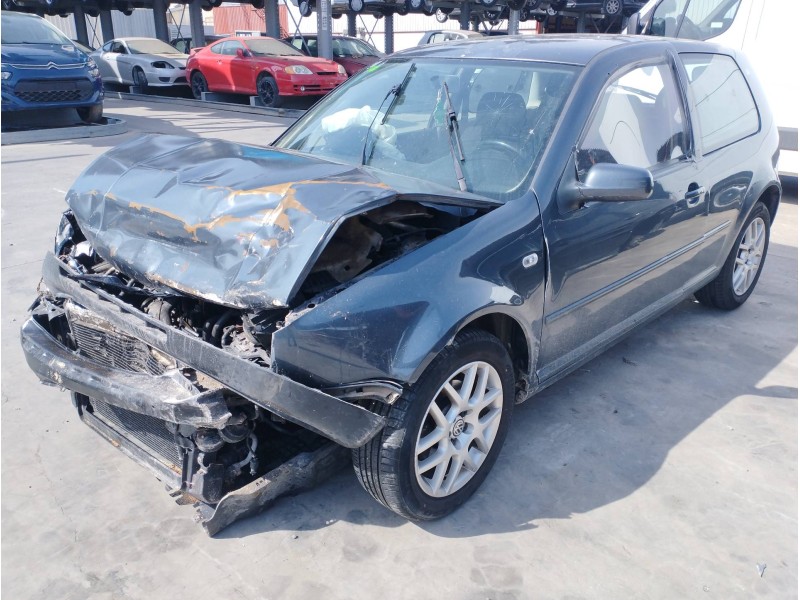 VOLKSWAGEN GOLF IV BERLINA (1J1)