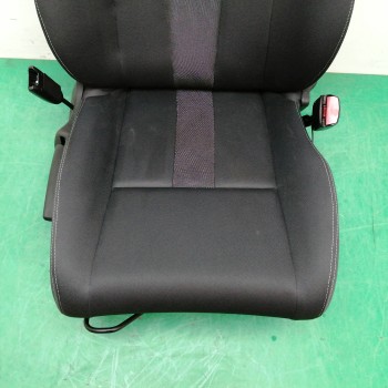 Recambio de asiento delantero derecho para renault megane iii berlina 5 p dynamique referencia OEM IAM   