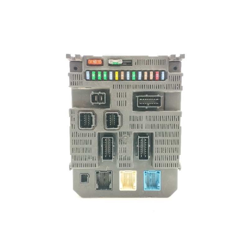 Recambio de caja reles / fusibles para peugeot 207 1.6 16v hdi referencia OEM IAM 9659285580  