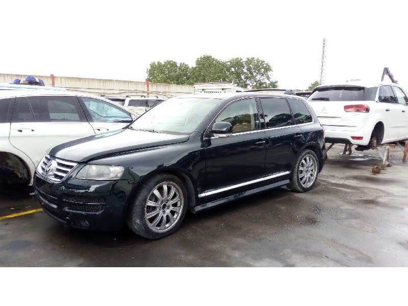 VOLKSWAGEN TOUAREG (7LA)