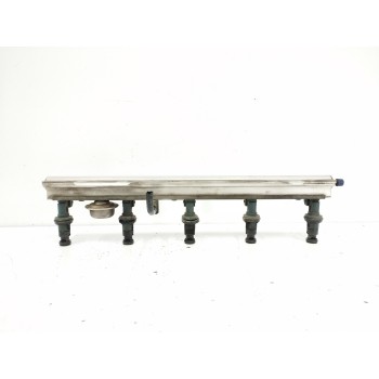 Recambio de rampa inyectora para volvo v70 i (875, 876) 2.4 referencia OEM IAM 9186836  