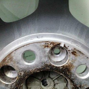 Recambio de llanta para bmw serie 5 berlina (e60) 2.0 16v diesel referencia OEM IAM 6762000 7JX16H2 IS20 