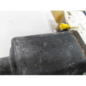 Recambio de elevalunas delantero derecho para bmw serie 3 berlina (e90) 2.0 turbodiesel cat referencia OEM IAM FUNDA 6927028 CAR