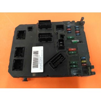 Recambio de caja reles / fusibles para peugeot 206 berlina xr referencia OEM IAM 9646777480  