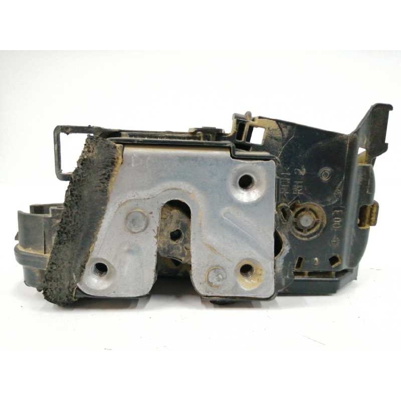 Recambio de cerradura puerta delantera derecha para renault clio iv 1.5 dci diesel fap referencia OEM IAM 805024563R  