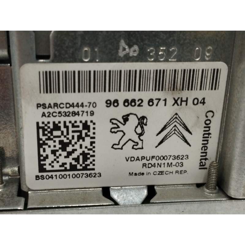 SISTEMA AUDIO / RADIO CD A2C53284719