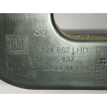 Recambio de salpicadero para opel astra h twintop (a04) 1.6 (l67) referencia OEM IAM 13124852 13111344 24451349