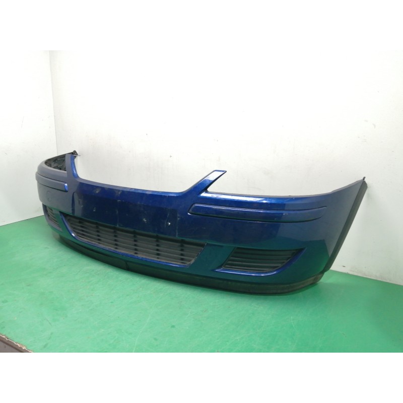 PARAGOLPES DELANTERO