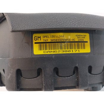 Recambio de salpicadero para opel astra h twintop (a04) 1.6 (l67) referencia OEM IAM 13124852 13111344 24451349