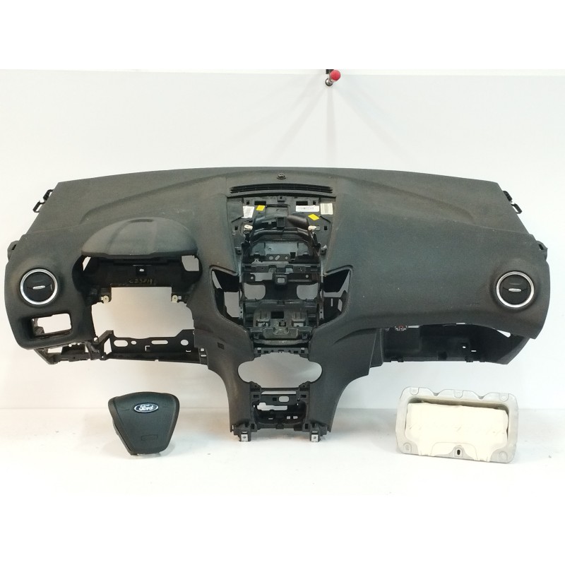 Recambio de salpicadero para ford fiesta (ccn) 1.25 16v cat referencia OEM IAM 2014399 C1BBA042B85AB 8V51A044H30BA