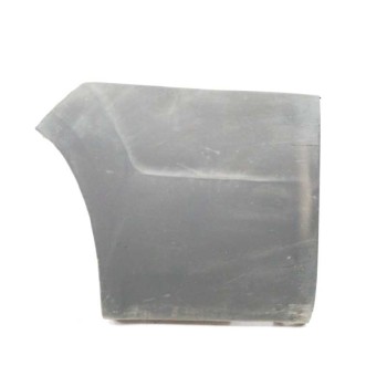 MOLDURA 1305769070 TRASERA IZQUIERDA 