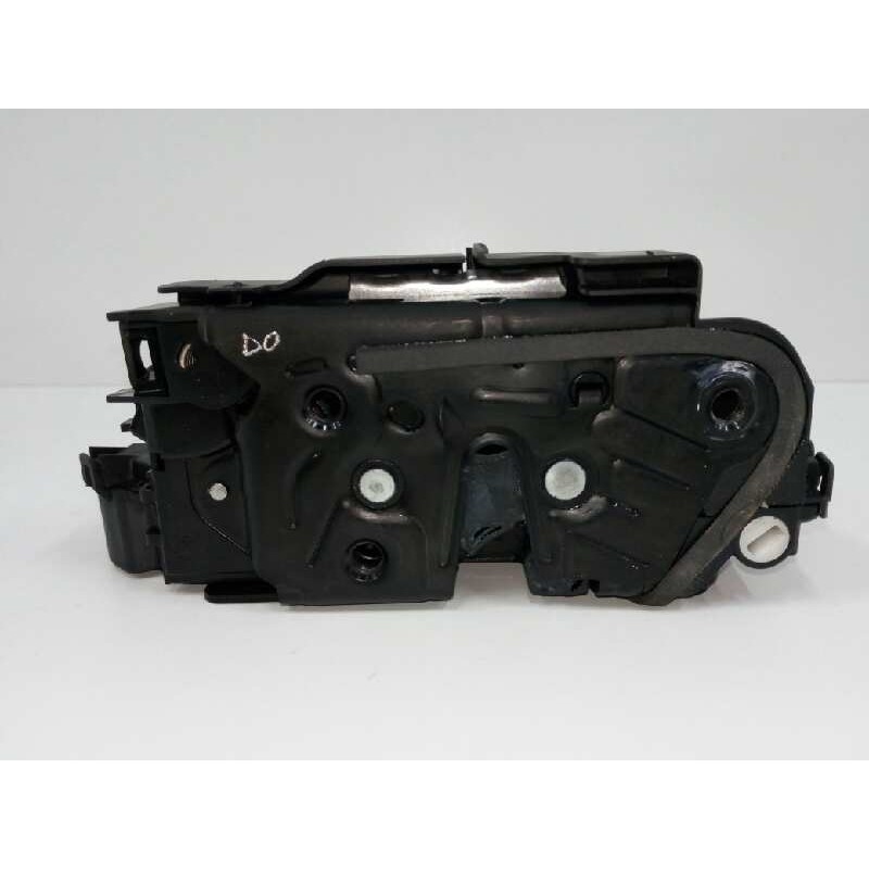 Recambio de cerradura puerta trasera izquierda para volkswagen polo 1.0 tsi referencia OEM IAM 5TA839015E  