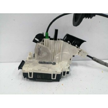 CERRADURA PUERTA DELANTERA DERECHA A2077600240 