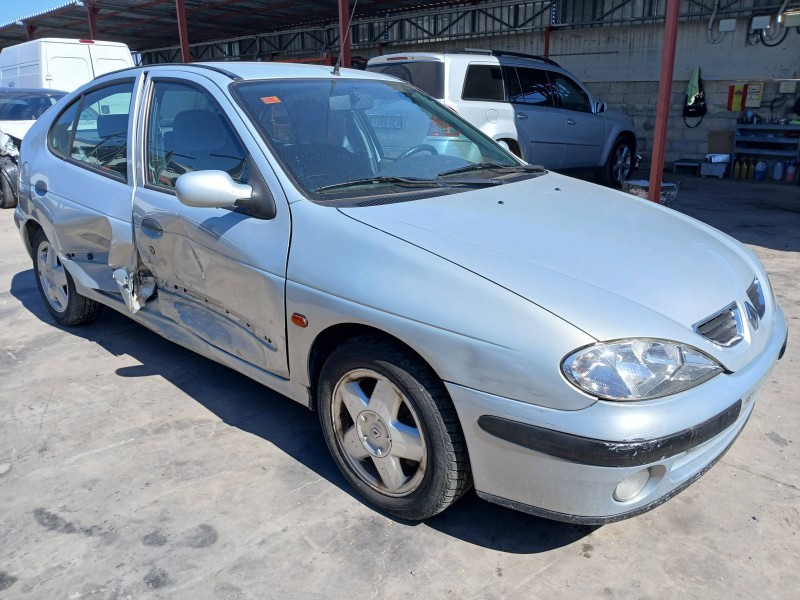 renault megane i fase 2 classic (la..) del año 2000