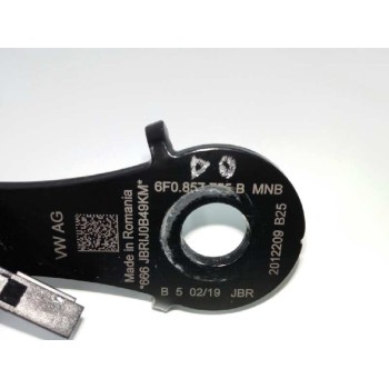 Recambio de enganche cinturon derecho para volkswagen polo 1.0 tsi referencia OEM IAM 6F0857755B DELANTERO 