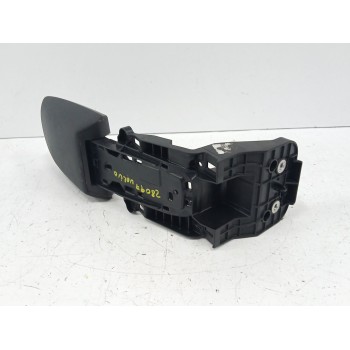 Recambio de apoyabrazos central para volvo v40 hatchback (525) d2 referencia OEM IAM 08632771  