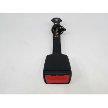 Recambio de enganche cinturon izquierdo para volkswagen polo 1.0 tsi referencia OEM IAM 6F0857755B DELANTERO 