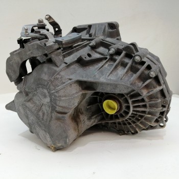 Recambio de caja cambios para opel insignia berlina 2.0 16v cdti referencia OEM IAM F40 95519489 