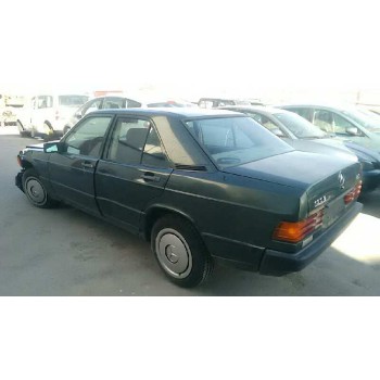 mercedes-benz clase c (w201) berlina del año 1987