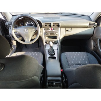 mercedes-benz clase c (w203) sportcoupe del año 2004