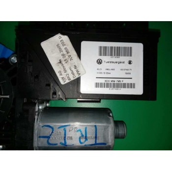 Recambio de elevalunas trasero izquierdo para volkswagen touareg (7la) tdi r5 referencia OEM IAM 7L0959703D00A  