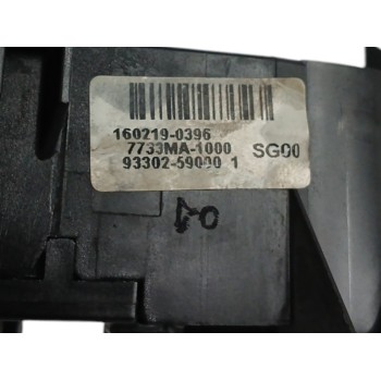 Recambio de mando multifuncion para hyundai h350 kasten 2.5 crdi cat referencia OEM IAM 7733MA1000  