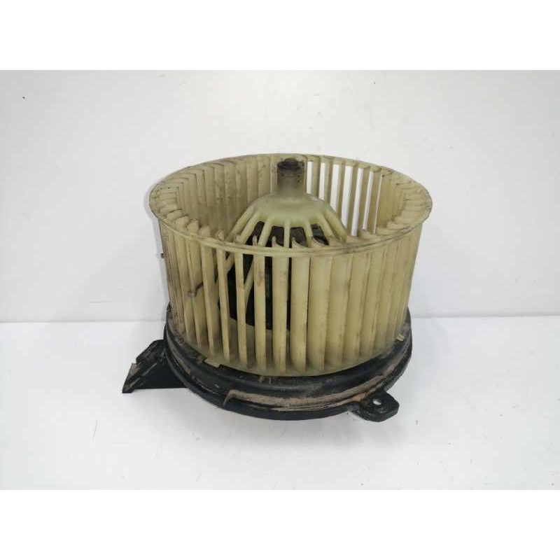 Recambio de motor calefaccion para peugeot 309 ii (3c, 3a) 1.9 gti referencia OEM IAM   