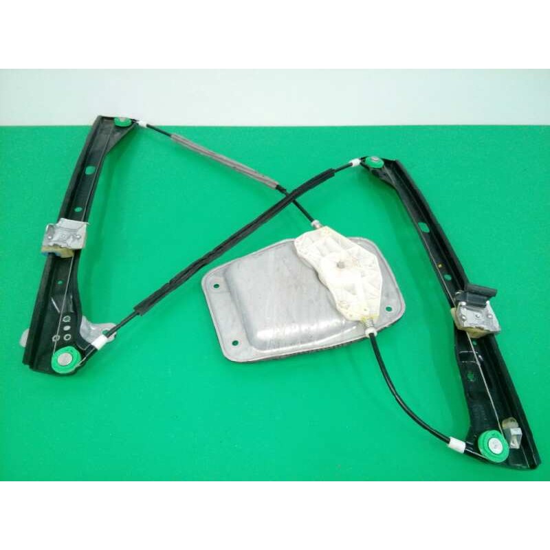 Recambio de elevalunas delantero derecho para volkswagen jetta (1k2) advance referencia OEM IAM FUNDA 1K5837402AM 