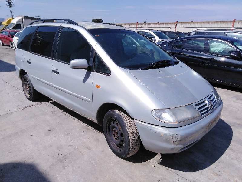 VOLKSWAGEN SHARAN (7M8)