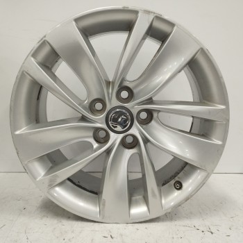 Recambio de llanta para opel insignia berlina 2.0 16v cdti referencia OEM IAM 13313832 18X8 IS42 5H 5X120