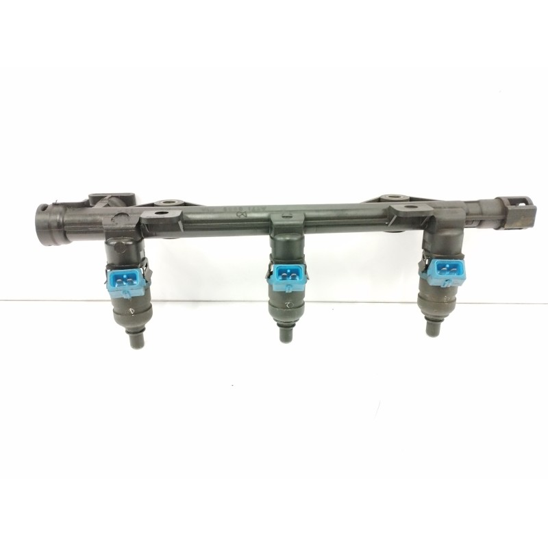 Recambio de rampa inyectora para mg serie 75 (rj) 2.0 v6 24v cat referencia OEM IAM AT715886  