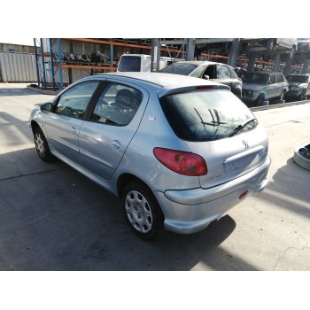 peugeot 206 berlina del año 2003