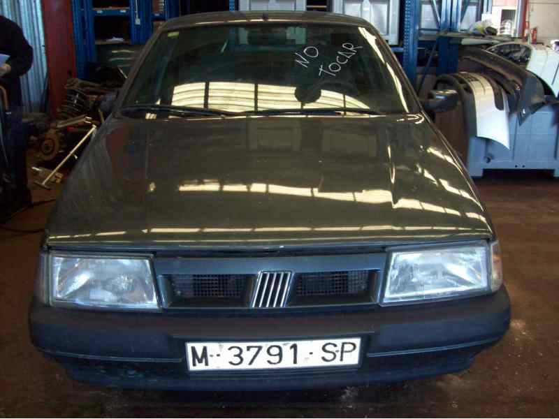 FIAT TEMPRA BERLINA (159)