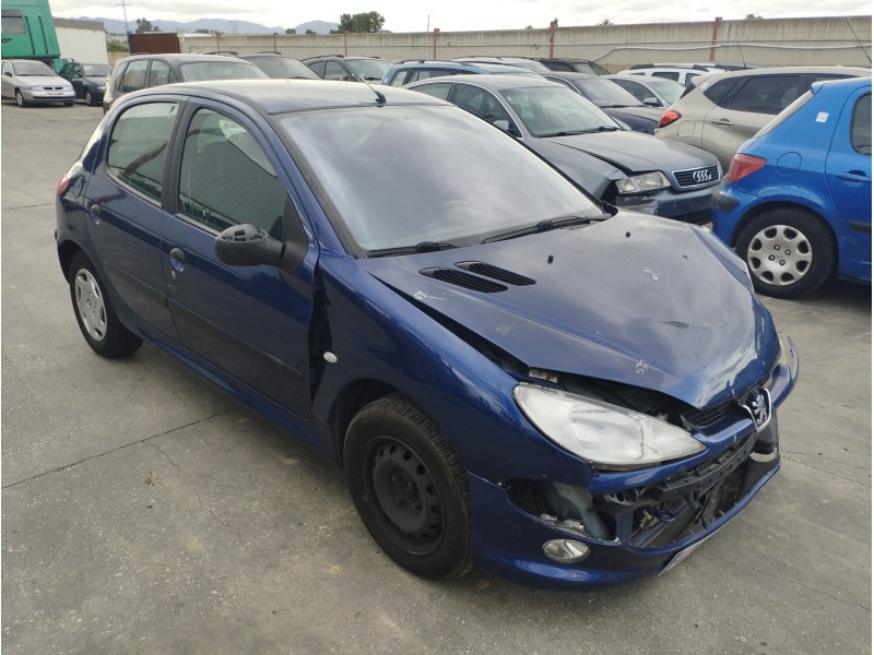 PEUGEOT 206 BERLINA