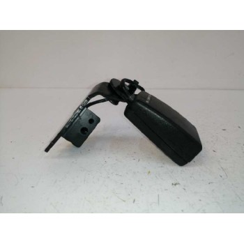ENGANCHE CINTURON DELANTERO IZQUIERDO A2048600969 TRASERO 608277400B