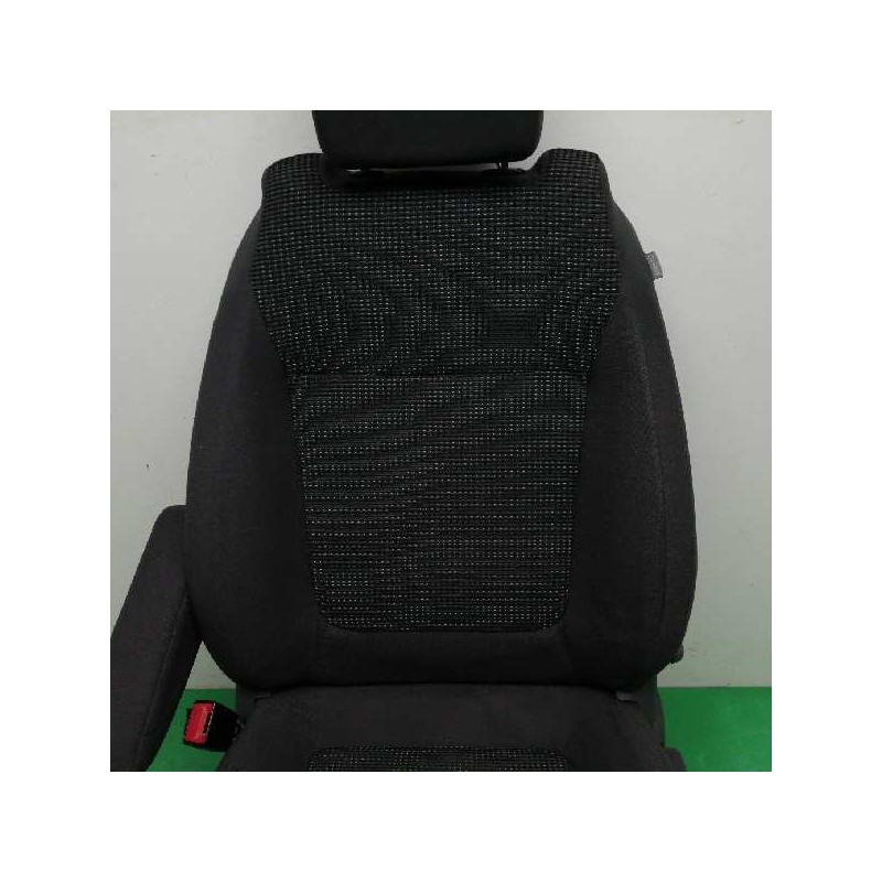 ASIENTO DELANTERO IZQUIERDO