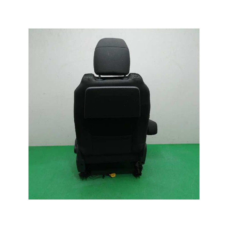 ASIENTO DELANTERO IZQUIERDO