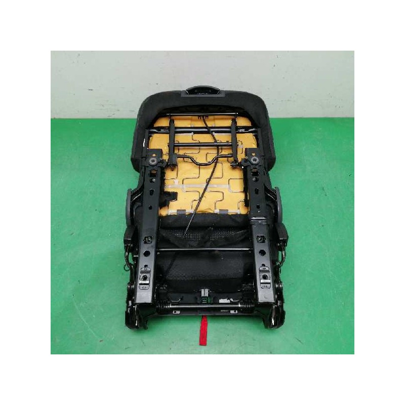 ASIENTO TRASERO MEDIO