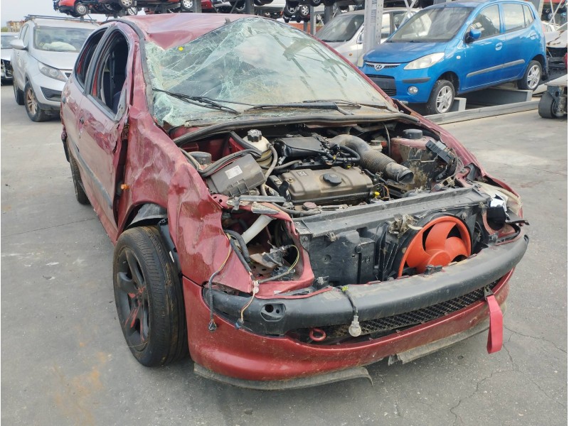 PEUGEOT 206 BERLINA