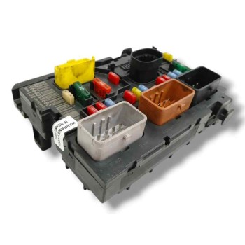 Recambio de caja reles / fusibles para citroën c4 picasso 2.0 hdi fap cat (rhr / dw10bted4) referencia OEM IAM 9664055680 CENTRA