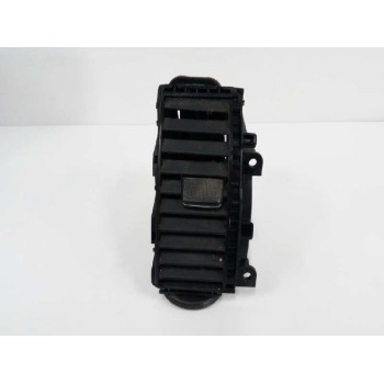 REJILLA AIREADORA 68751BH00A CENTRAL IZQUIERDA 