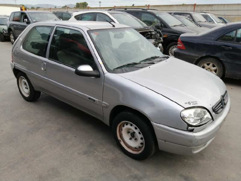 citroën saxo del año 2000