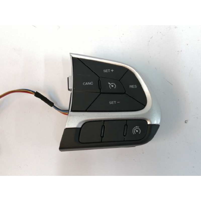 Recambio de mando volante para jeep renegade suv (bu, b1, bv) 1.6 crd referencia OEM IAM 735669924 LADO DERECHO 
