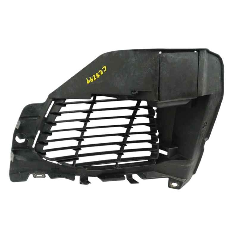 MOLDURA LADO DERCHO DEL PARAGOLPES