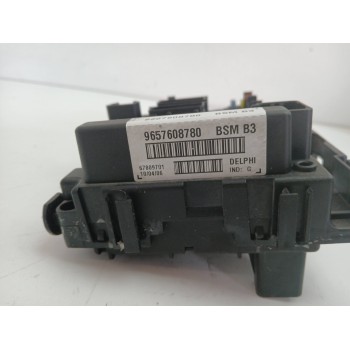 Recambio de caja reles / fusibles para peugeot 206 cc 1.6 16v cat referencia OEM IAM 9657608780  