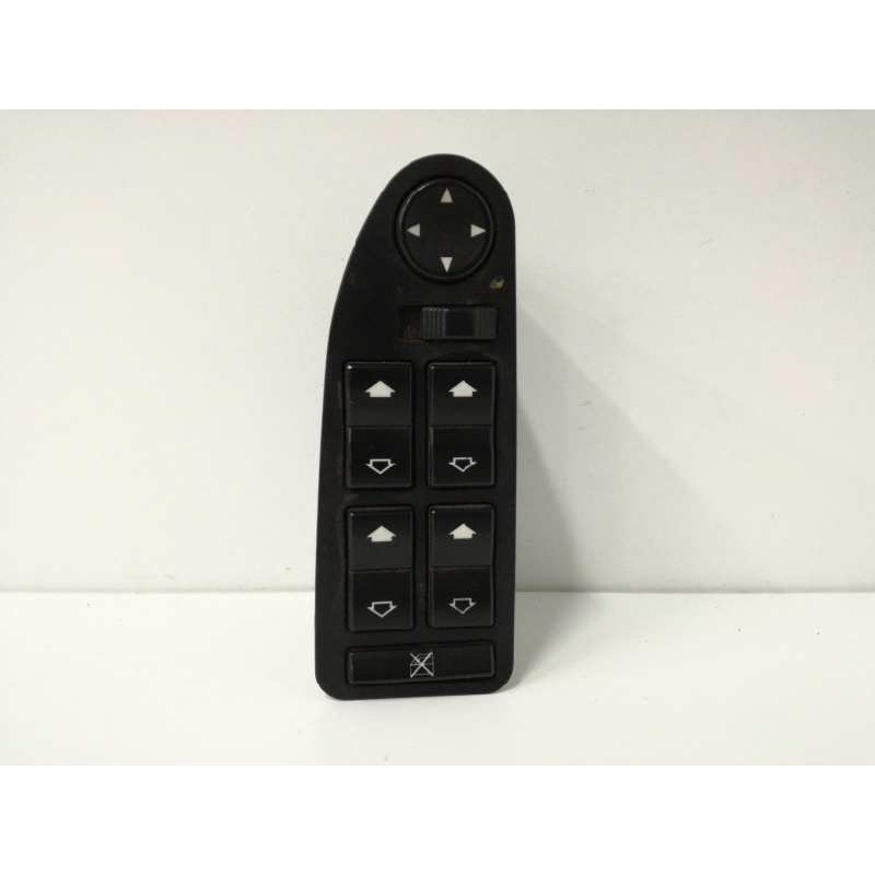 Recambio de mando elevalunas delantero izquierdo para bmw serie 5 berlina (e39) 525tds referencia OEM IAM 8368966  